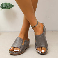 Lightweight women's sandals